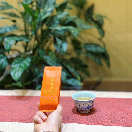 【买一得二】2025中秋活动款 心致远老树高牡200克/盒 木礼盒 商品图3