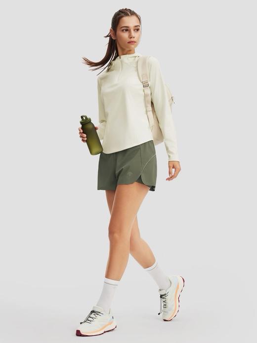 点此购买 迪桑特WOMEN'S TRAINING系列女士连帽半拉卫衣 qk 330292 商品图6