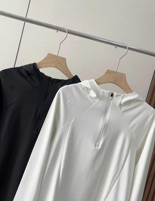 点此购买 迪桑特WOMEN'S TRAINING系列女士连帽半拉卫衣 qk 330292 商品图8