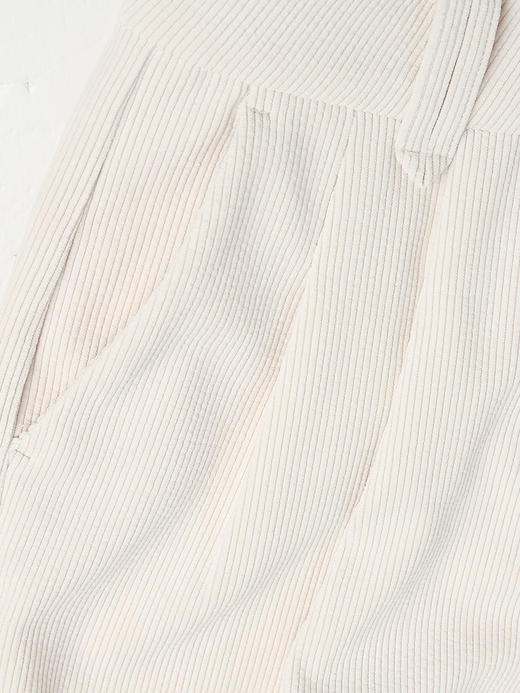 极简高级感！米白色垂坠感阔腿西裤，诠释通勤新风尚 商品图3