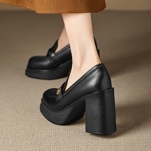 【预售5天】时尚厚底防水台单鞋女春秋季新款小个子增高气质粗跟高跟皮鞋MQE&G85-12 商品图2