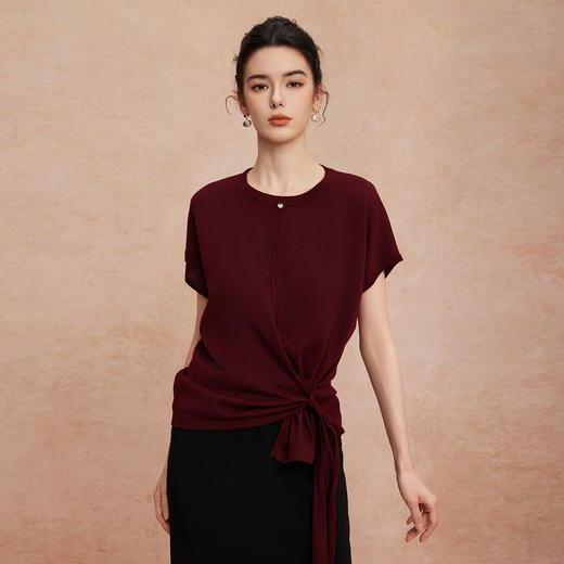 QG646斯尔丽2025新款超细纱支细腻柔软下摆设计感收褶显瘦挡肉针织上衣 商品图2