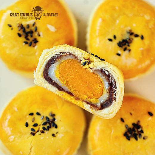 山羊叔叔 蛋黄酥330g（6个）*2盒 送礼袋 吃一口就上瘾的蛋黄酥！Q弹拉丝，软糯香甜，口感丰富有层次 商品图2
