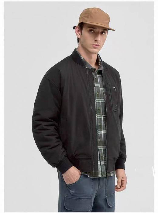 【云粉节】【95折】6楼卡特CAT秋冬款短款棉服黑色CO3QJW31171C09，吊牌价1098，现价1043 商品图0