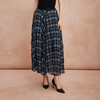 QG501斯尔丽2025秋季新款百搭压褶不规则显瘦遮肉A字设计感格子半身裙 商品缩略图4