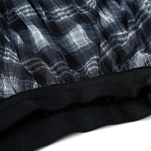 QG501斯尔丽2025秋季新款百搭压褶不规则显瘦遮肉A字设计感格子半身裙 商品图5