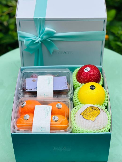 雅致中秋精选鲜果礼盒  |  新鲜的水果搭配礼盒，送礼有面~ 商品图0