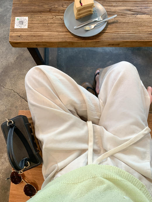 <曾小咸推荐>现货秒杀！微信超特价！ 3色抽绳九分直筒阔腿裤 日常159.99 立减90 秒杀69.99！ 商品图9