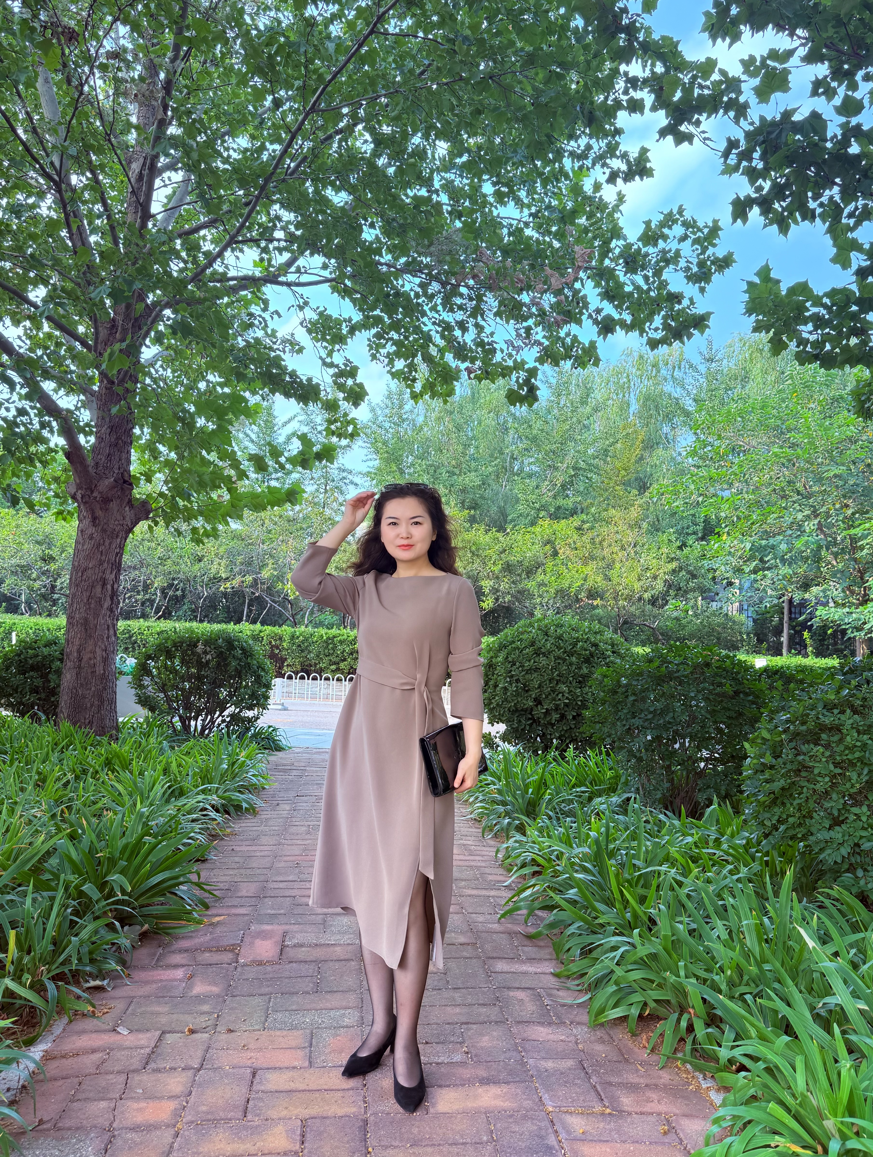 三醋酸前腰带连衣裙