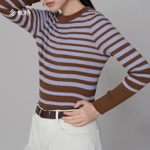 【商场同款】CNK5902 “ 海盐系条纹毛衫 ” MIU系配色，知性俏皮 松软罗纹组织张弛有度  条纹毛衫 商品图9