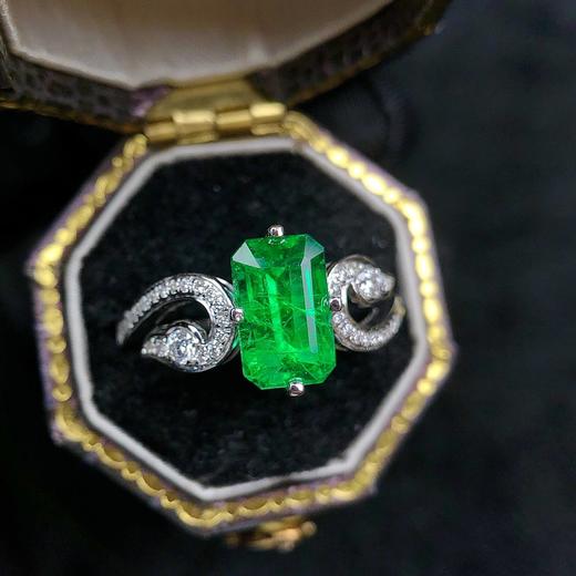 1.62ct刻面祖母绿戒指 商品图2