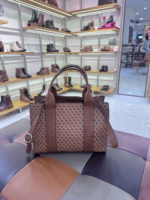 【云粉节】BF楼Pikolinos派高雁四季牛皮纯色拉链单肩托特包PC259008.吊牌价3580 商品图3