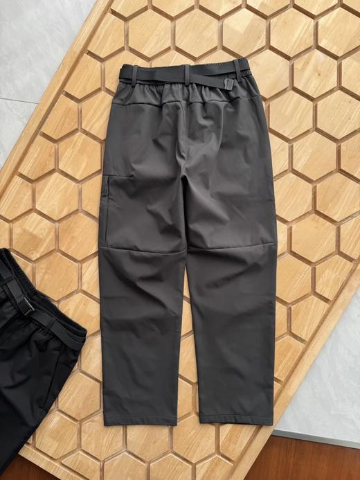 秋季新品，户外休闲运动长裤！抗皱性稳定性强，持久耐穿，不易变形，历久弥新！不用担心会紧绷，活动非常的自如不受拘束！ 商品图3