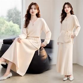 秋季新款法式简约风珍珠圆领收腰气质款百搭两件套裙YBER617