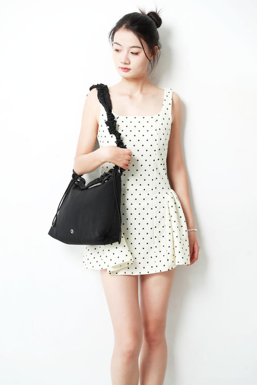 压褶大肠包包，哇这个好特别。瑜伽健身多功能大容量背包C091568 商品图11