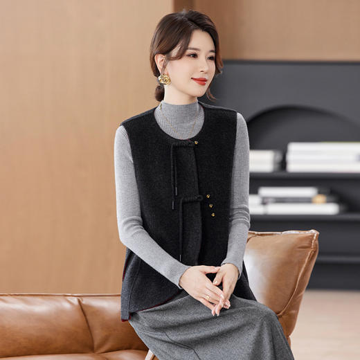 KQ品牌新中式羊毛大衣双面毛呢外套小个子马甲女时尚洋气妈妈装马夹 商品图3