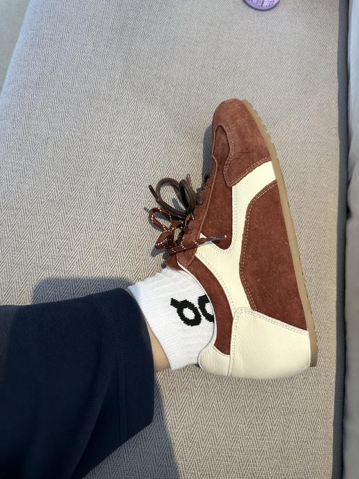 昂&*跑情侣款 中腰袜 商品图7