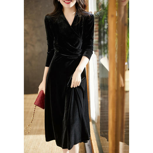 丁摩 黑色金丝绒连衣裙女春秋冬法式收腰高端时尚气质长袖打底裙5ZF-0819 商品图0