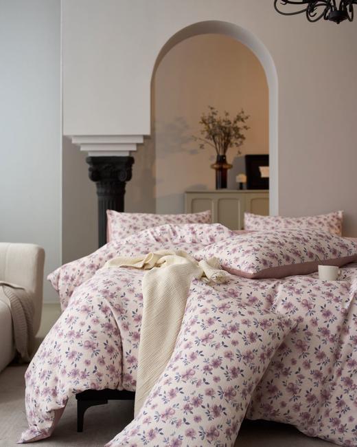 【多妈团购 原麻邹邹麻棉复古风印花四件套】自然的肌理感，摸起来糙中带柔，贴肤一点不扎人，复古的色调特别显质感，吸湿透气保暖舒适，色牢度高，不易褪色，水洗机洗解放双手-南通智锦 商品图1