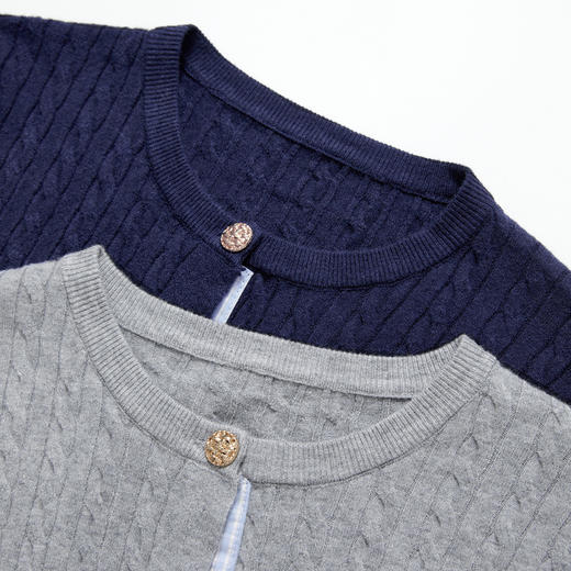 西遇通勤短款针织开衫女秋季新款圆领撞色格纹拼接毛衣外套Y0055211 商品图5