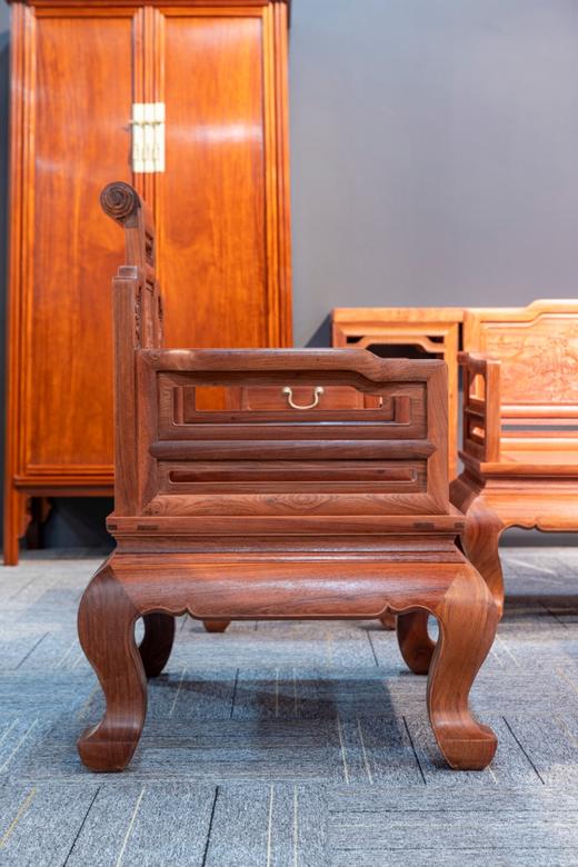 红桥红  家具严选  缅甸花梨（大果紫檀）  【直背 带雕花卷书沙发 八件套】 商品图2