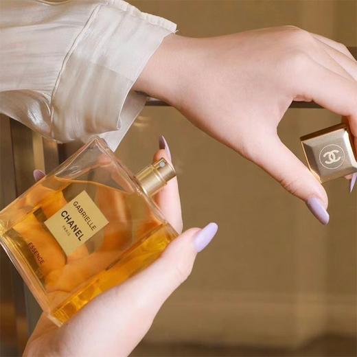 【送礼袋】CHANEL/香奈儿嘉柏丽尔(天性) 100ML+香奈儿双头唇釉唇蜜4.5ml+3.5ml 香港直邮 商品图7