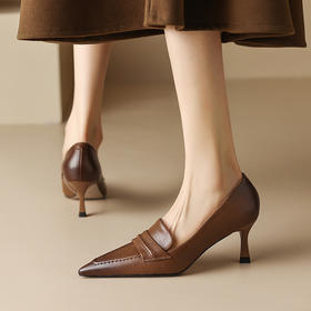 【预售5天】英伦风复古擦色尖头小皮鞋深口法式通勤真皮高跟鞋女DB&M5566
