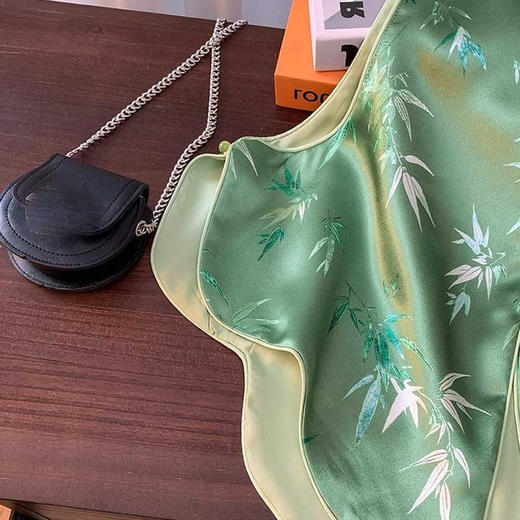 雀说新中式国风提花缎面马甲背心复古高级感名媛唐装盘扣上衣大码AL 商品图2