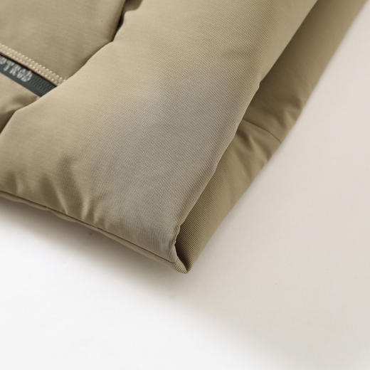 【含鸭绒】圣得西男士加密梭织连帽羽绒服2025秋冬款简约易搭外套 商品图12