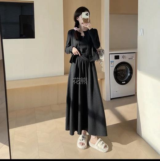 【糯米慵懒三件套装】手感堪比羊绒!专柜货捡漏案长袖开衫+吊带背心+半裙!版型特别好，上身遮肉显瘦!整个人又长又直特别显气质! 商品图4