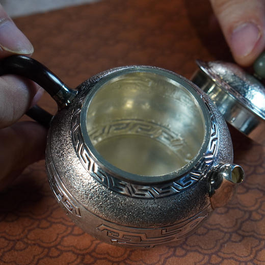 饕餮凤嘴容天壶 银壶 约95g左右 商品图4