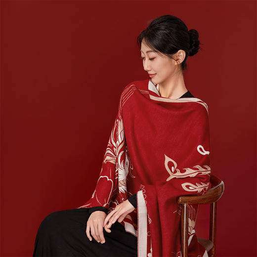 【故宫围巾】有凤来仪围巾披肩两用女外搭红色新婚结婚订婚生日礼物 商品图2