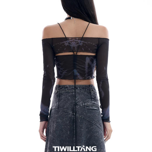 启世录TIWILLTANG“迷离涣境”网纱印花打底衫小众一字肩上衣 商品图2