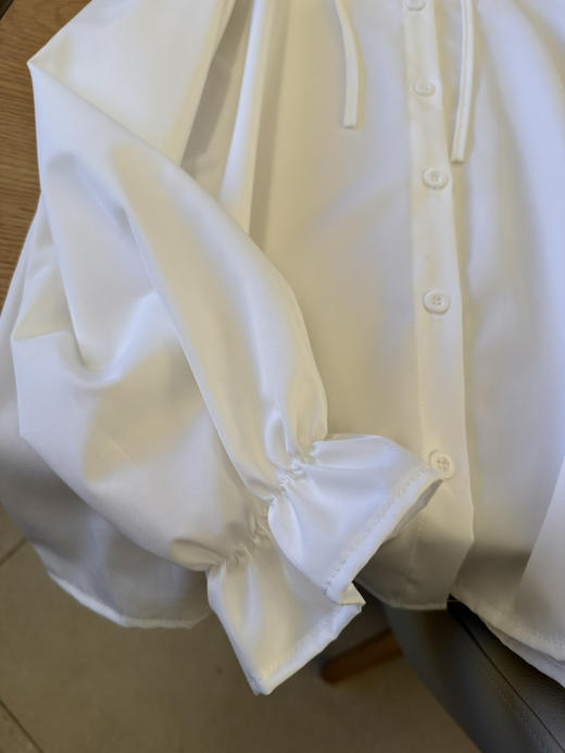 花边内搭衬衫 商品图3