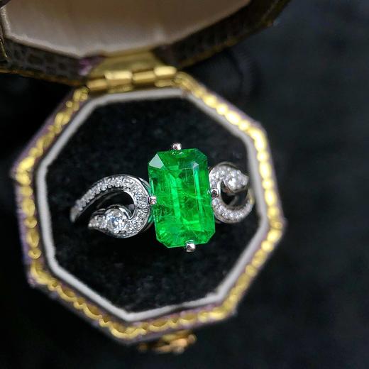 1.62ct刻面祖母绿戒指 商品图3