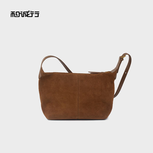 和诚行2025秋冬新款时尚百搭翻毛皮高级感牛皮单肩包4420165 商品图3