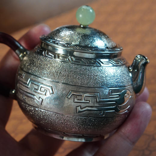 饕餮凤嘴容天壶 银壶 约95g左右 商品图0