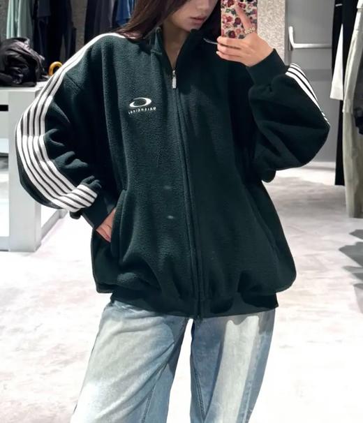 中性款摇粒绒刺绣外套B00 商品图3