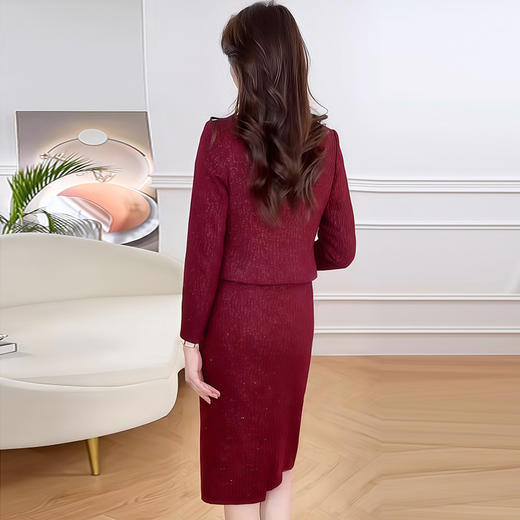 QYM 1125X18-Y小香风外套大码两件套连衣裙 商品图3