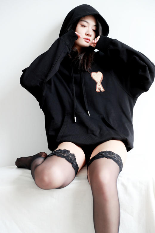 自当人手一件儿，穿卫衣的季节。复古贴布刺绣连帽文化衫C091560 商品图10