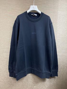 中性款logo印花卫衣