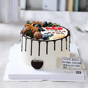 新鲜芒果与百利脆脆片夹心，有进口动物淡奶油和混合乳脂奶油可选