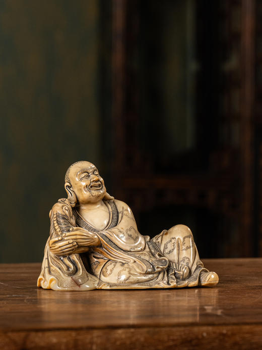 清	寿山石雕戏狮罗汉像 商品图0