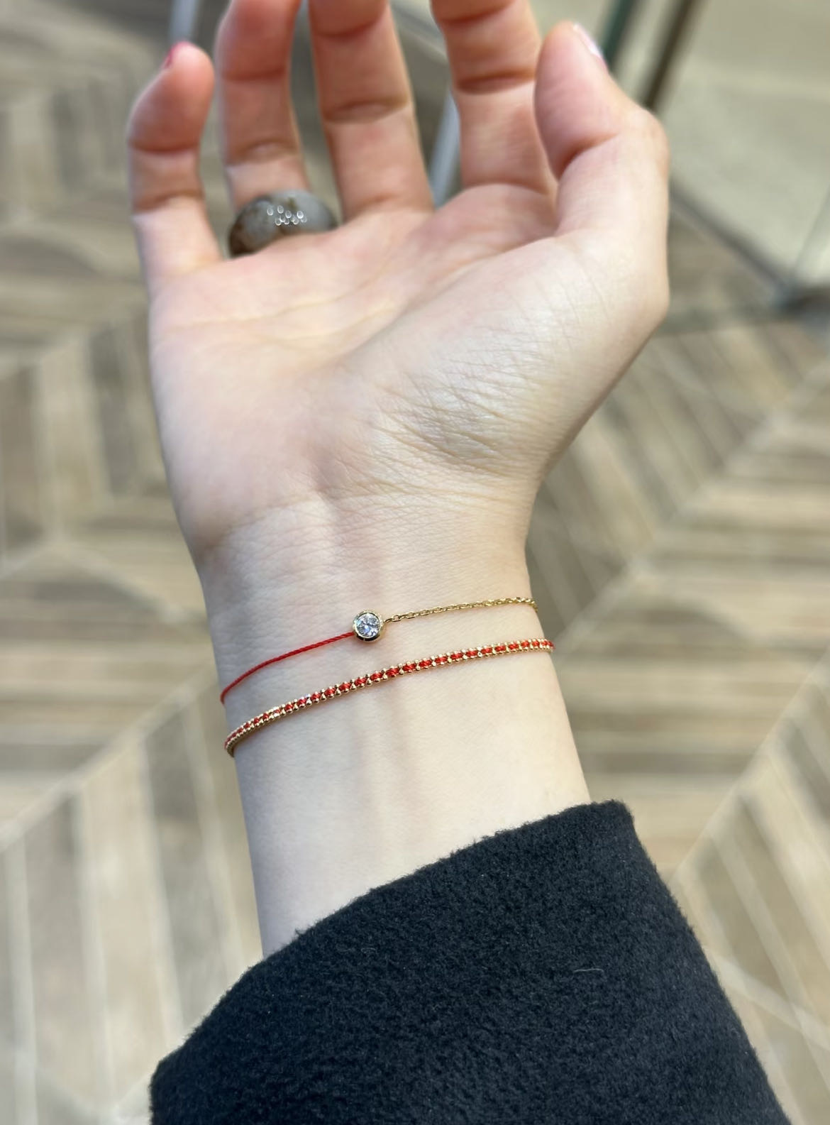 每年过节必不可少！自带好运的魔力红绳Redline系列合集❗️低调又好看又能带来幸运感的手链！红绳玄学❤️人人必入的超经典款式！周迅 | 刘亦菲｜戚薇 | 李承铉等各大明星同款！