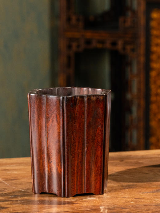 清	红木六角瓜棱笔筒 商品图1