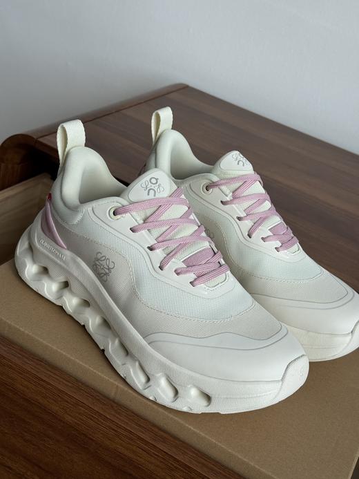 On 昂&跑 x LOE&WE联名款运动鞋(款式一) 商品图10