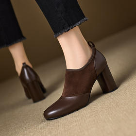 【预售5天】新款粗跟高跟鞋女春秋圆头深口窝窝单鞋英伦风小皮鞋MNLS&D2552