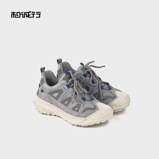 和诚行2025秋季新款女式网面透气软底休闲鞋0551249 商品图0