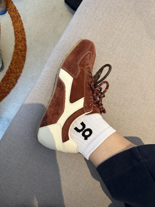 昂&*跑情侣款 中腰袜 商品图6