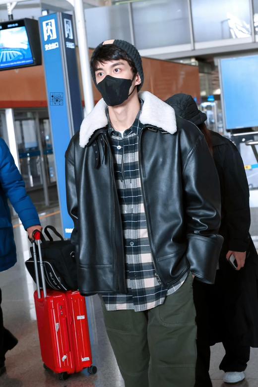 中性款法兰绒格纹拉链外套014 商品图4